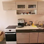بيت للعطل с басейн и джакузи