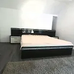 Nyaraló с басейн и джакузи