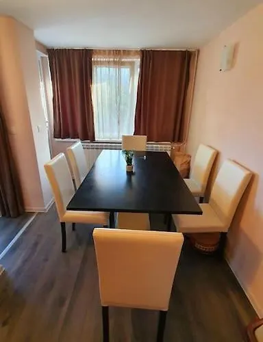 Prázdninový dům с басейн и джакузи *