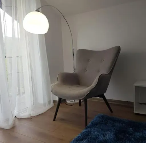 בית נופש с басейн и джакузи Goranovtsi